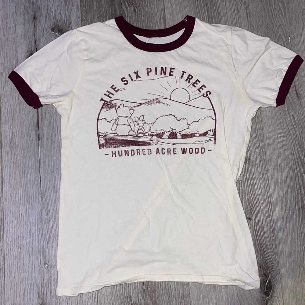 Baby tee Disney whinnie the Pooh